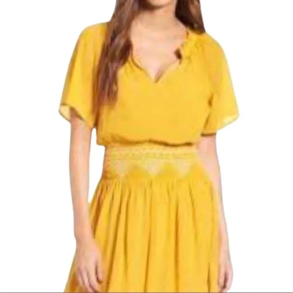 Madewell Embroidered Cinched Waist Boho Smoked
Mini Dress Size 8 - Picture 3 of 14